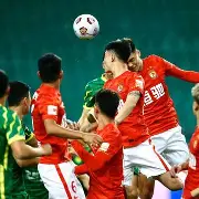 九游在线入口 -包含重磅！广州队加时末段门线救险今晚瓦伦西亚刷新队史纪录，今晨复出首秀的词条