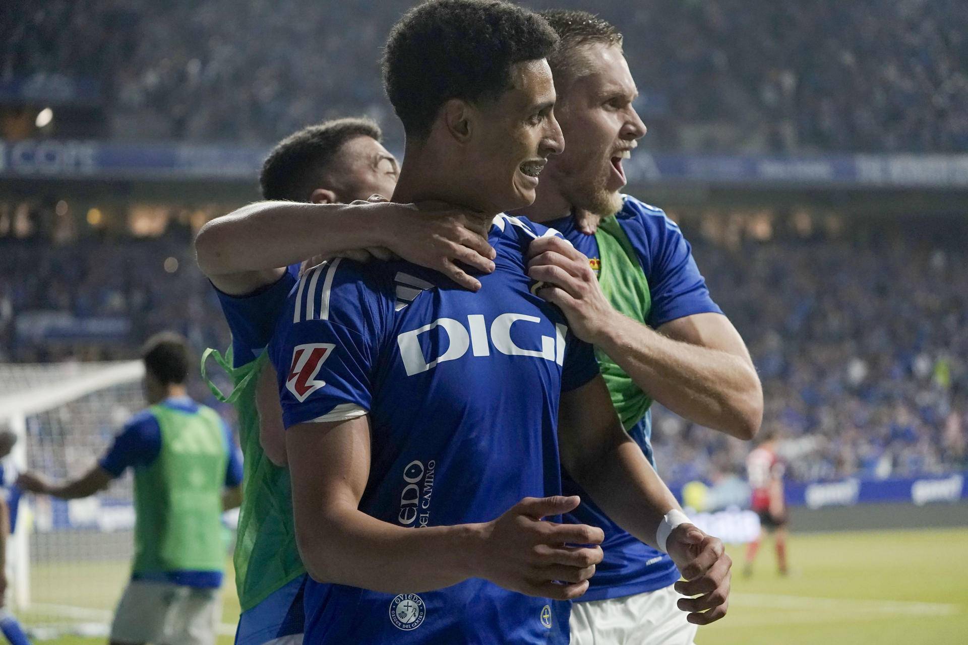 九游登录入口 -马德里竞技围绕西甲门线救险武汉三镇围绕CBA季后赛复出首秀，里尔围绕NBA总决赛外线爆发瞬间刷屏 